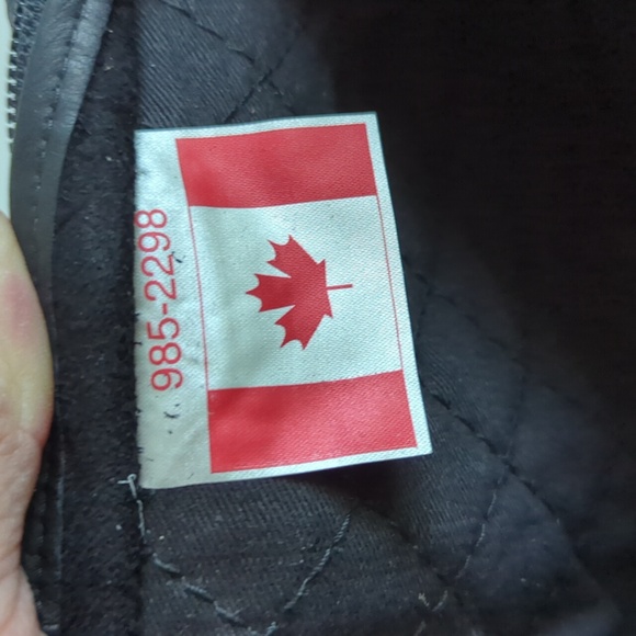 Scottie Crossbody Quilted Bag. Black. - Picture 6 of 6